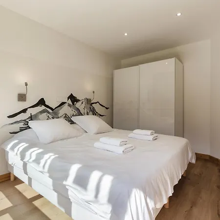 Kv - Moderne 2ch Vue Mtblanc Terrasse Brevent 3mn דירה *